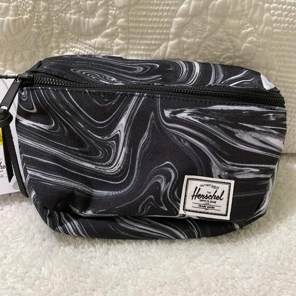 Herschel Supply Company Bags Herschel Supply Company Fifteen 2l